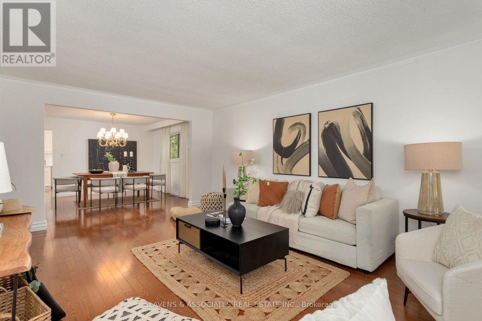 19 Holita Road, Toronto, Ontario  M2M 4C1 - Photo 7 - C12159828