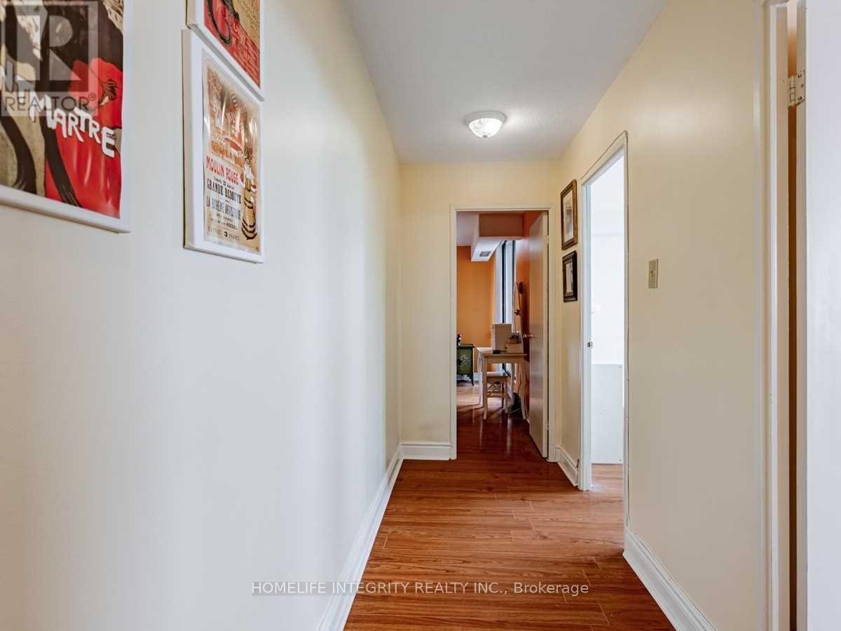 Property at 904 - 150 NEPTUNE DRIVE image 5