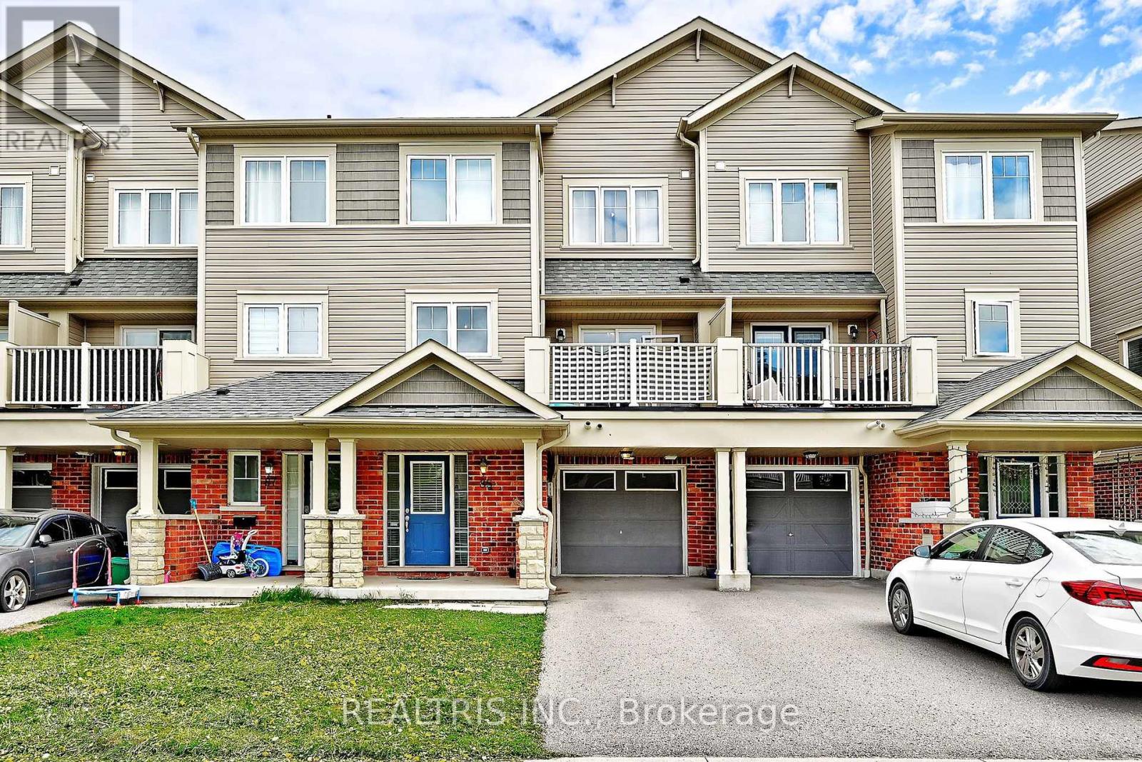 85 TABARET CRESCENT, Oshawa, Ontario
