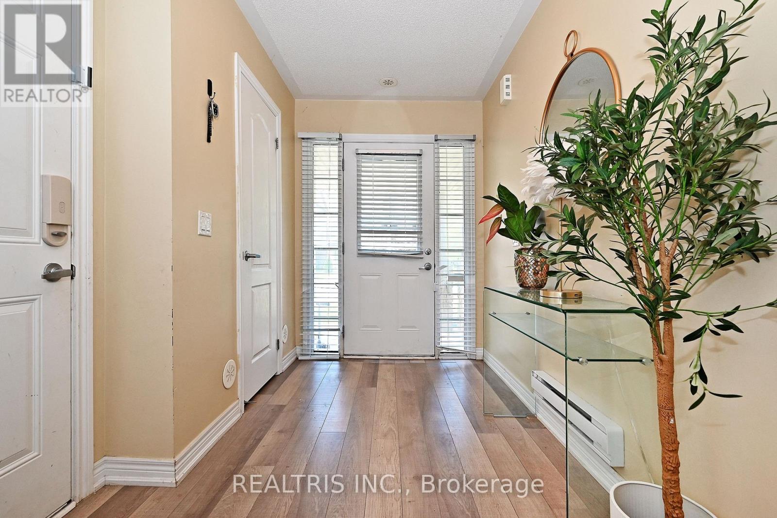 85 Tabaret Crescent, Oshawa, Ontario  L1L 0G5 - Photo 3 - E12159792