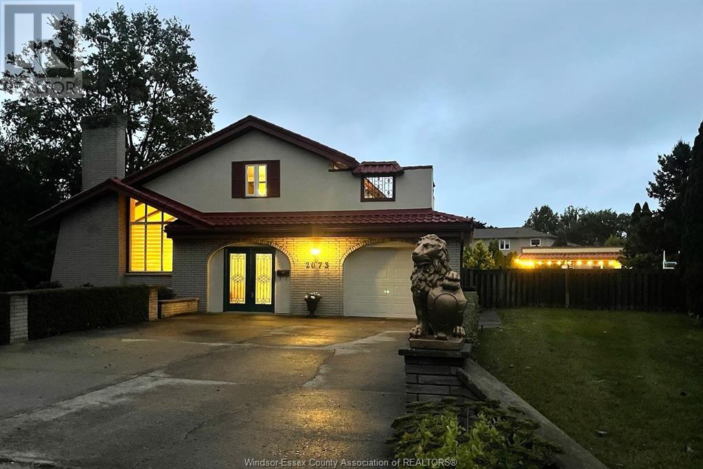 Property at 2073 CARDINAL LANE image 2