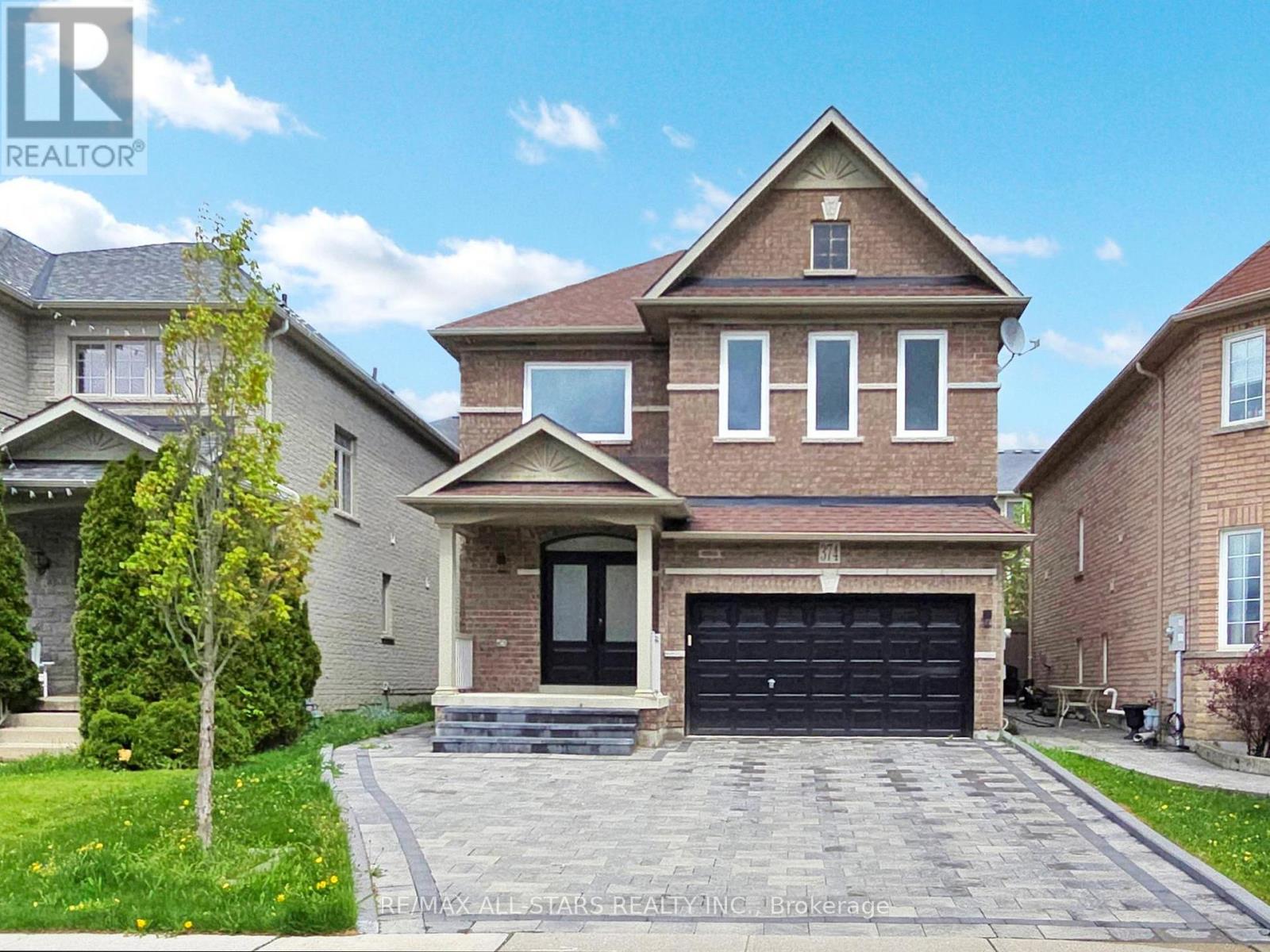 374 GILPIN DRIVE, Newmarket, Ontario