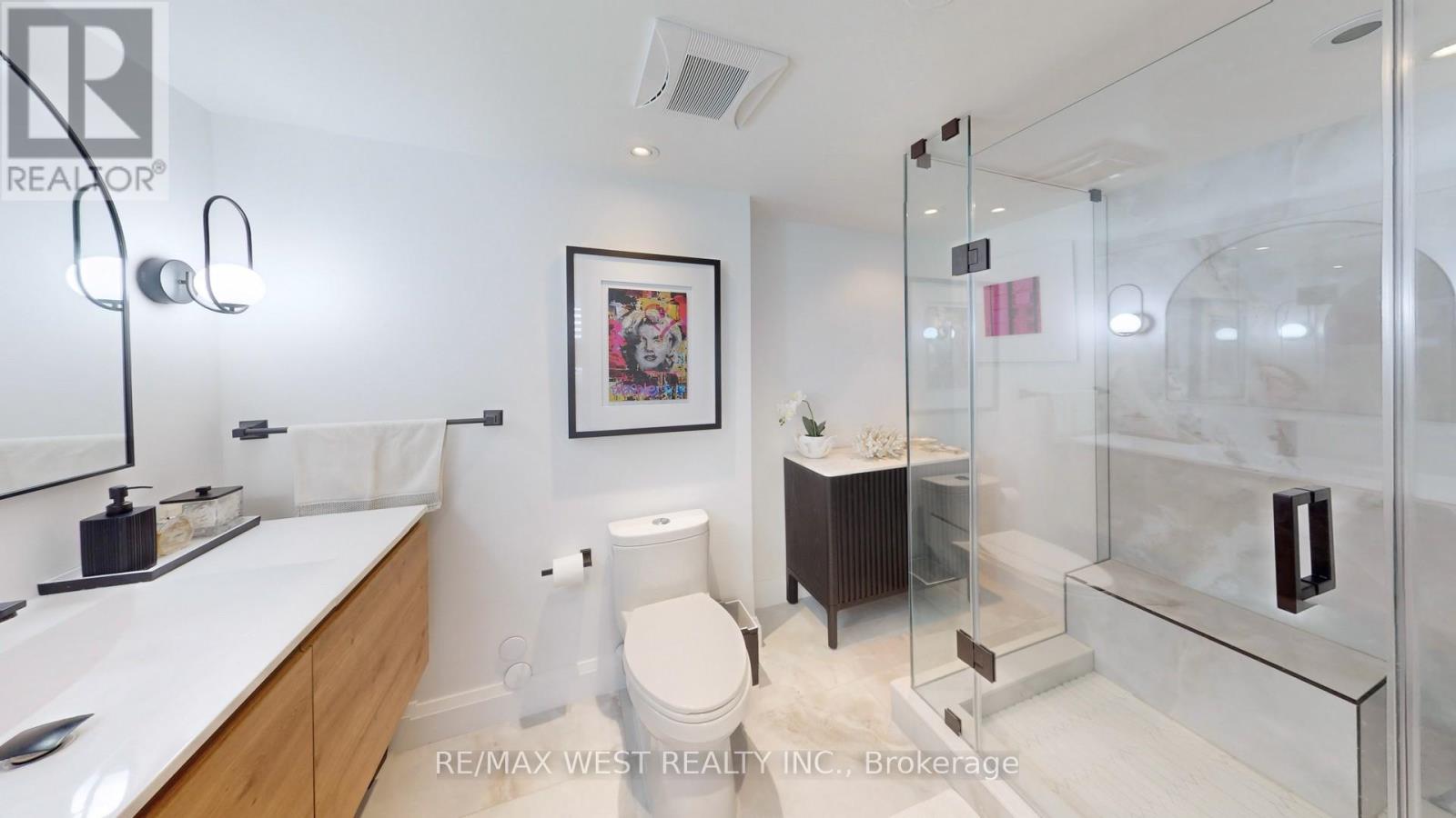 1408 - 7 Townsgate Drive, Vaughan, Ontario  L4J 7Z9 - Photo 26 - N12159825