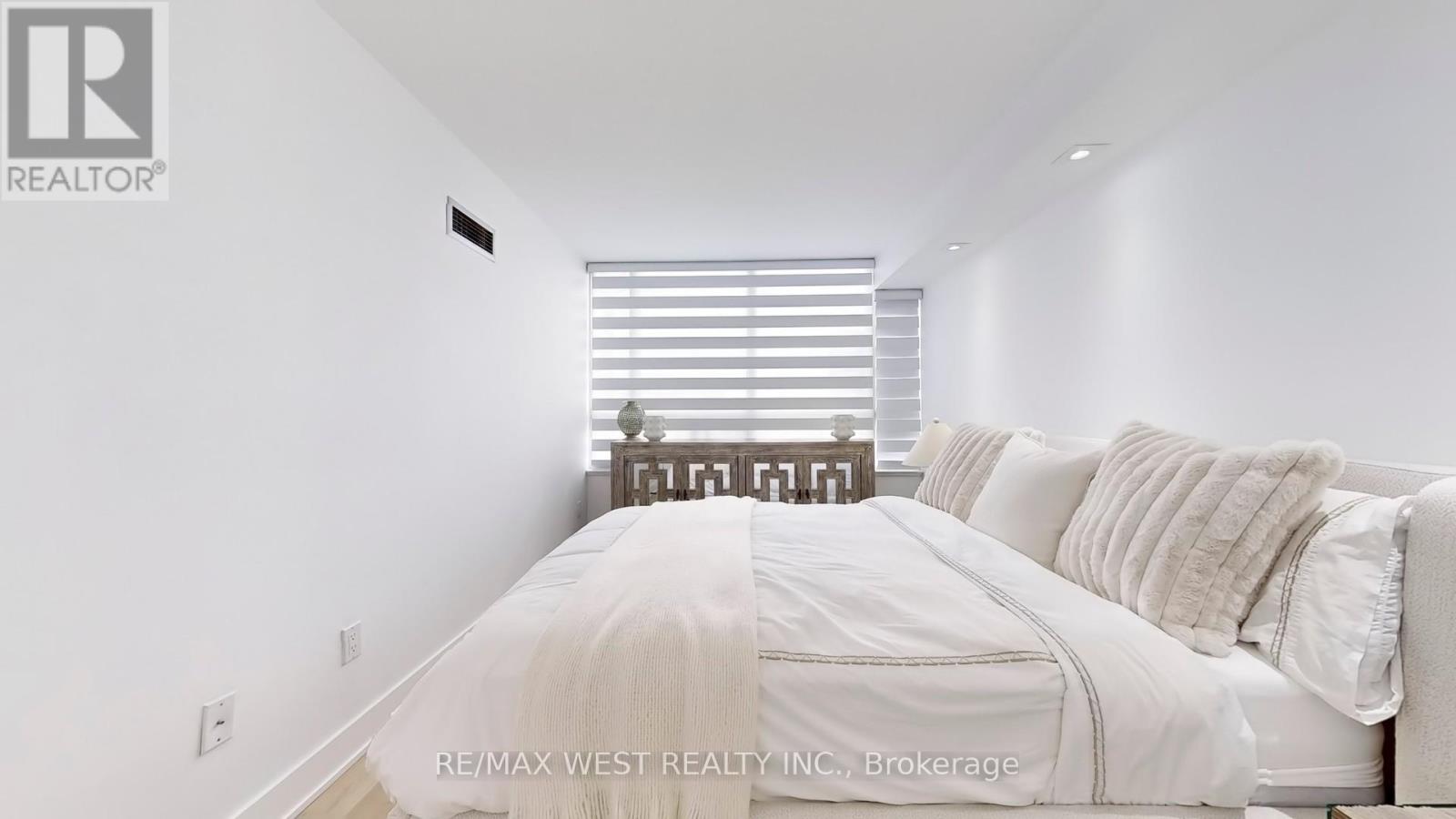 1408 - 7 Townsgate Drive, Vaughan (Crestwood-Springfarm-Yorkhill), Ontario  L4J 7Z9 - Photo 31 - N12159825