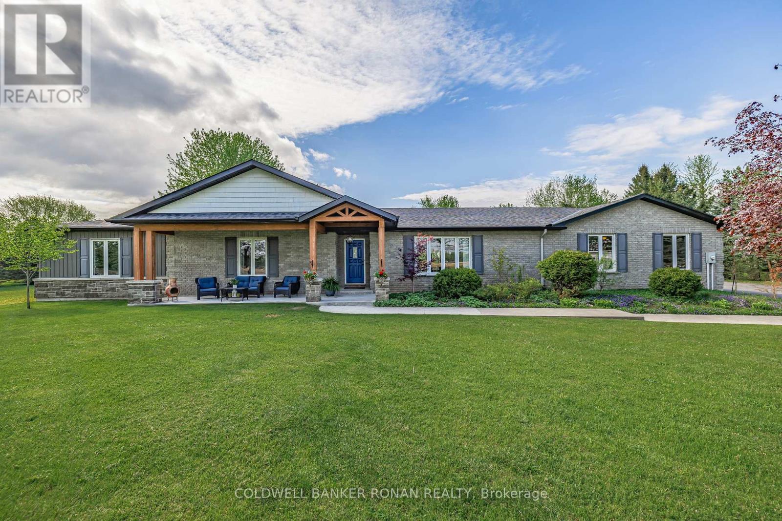 6349 12th Line, New Tecumseth, Ontario  L9R 1V4 - Photo 2 - N12159866