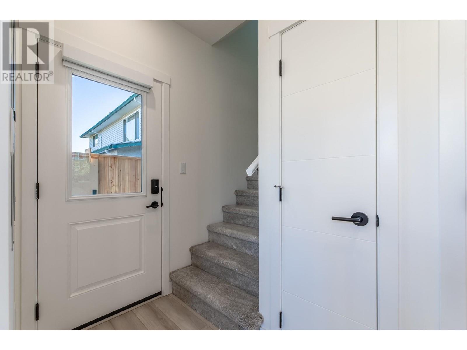 460 Conklin Avenue Unit# 102, Penticton, British Columbia  V2A 2T4 - Photo 30 - 10348602