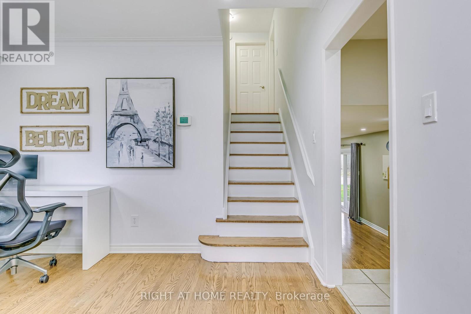 16 Dawson Crescent, Halton Hills, Ontario  L7G 1H5 - Photo 19 - W12159820