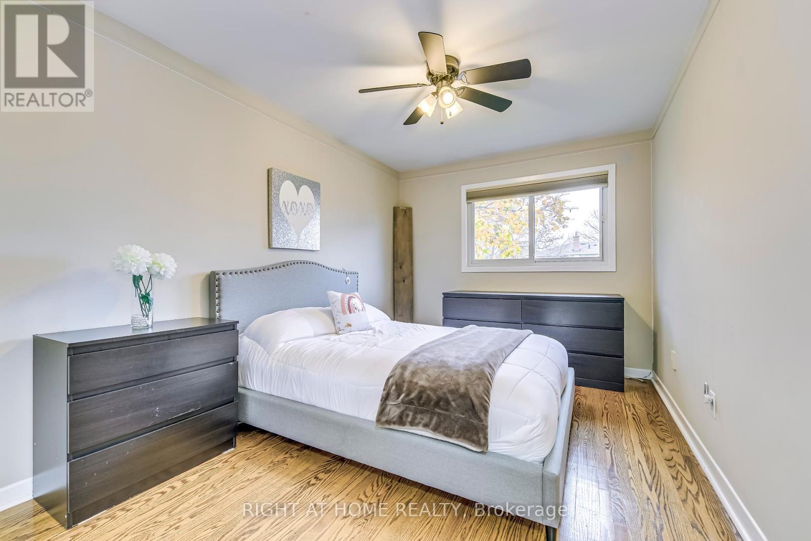 16 Dawson Crescent, Halton Hills, Ontario  L7G 1H5 - Photo 20 - W12159820
