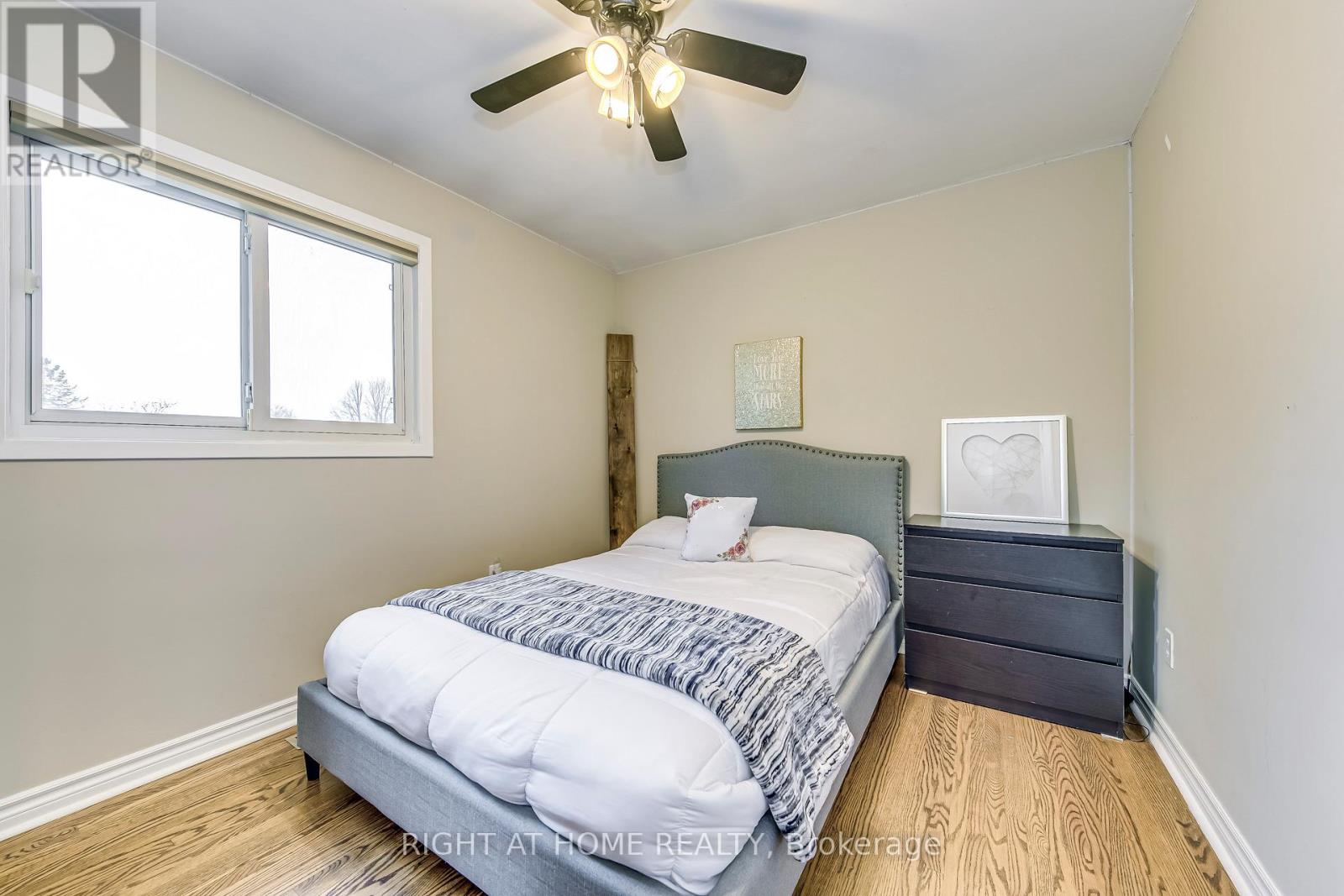 16 Dawson Crescent, Halton Hills, Ontario  L7G 1H5 - Photo 25 - W12159820