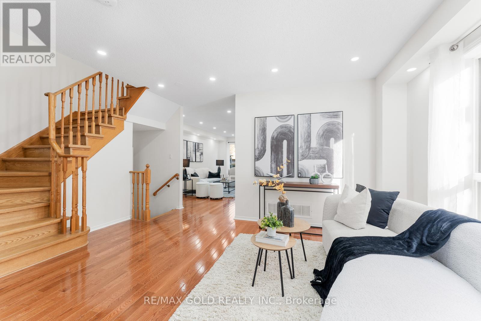 3316 Southwick Street, Mississauga (Churchill Meadows), Ontario  L5M 7K9 - Photo 8 - W12159867