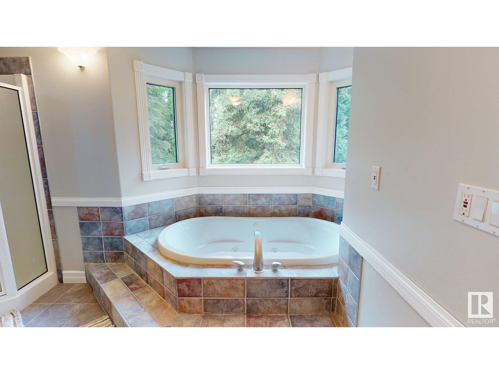Property at 5812 Mitchell DR image 4