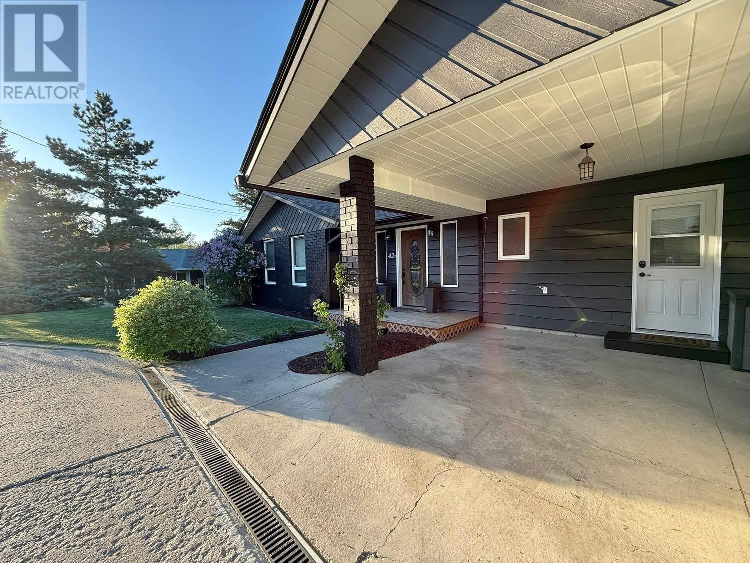 42 Fairview Drive, Williams Lake, British Columbia  V2G 3T1 - Photo 4 - R3004266