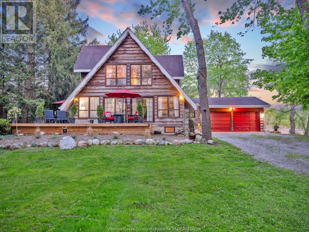 MLS# 25012513: 8650 SNAKE LANE, LaSalle, Canada
