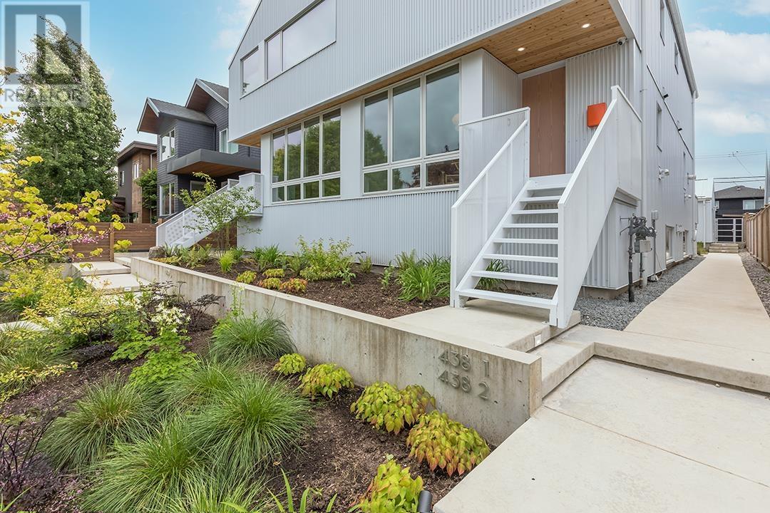 438 E 37th Avenue, Vancouver, British Columbia  V5W 1E9 - Photo 2 - R3004302