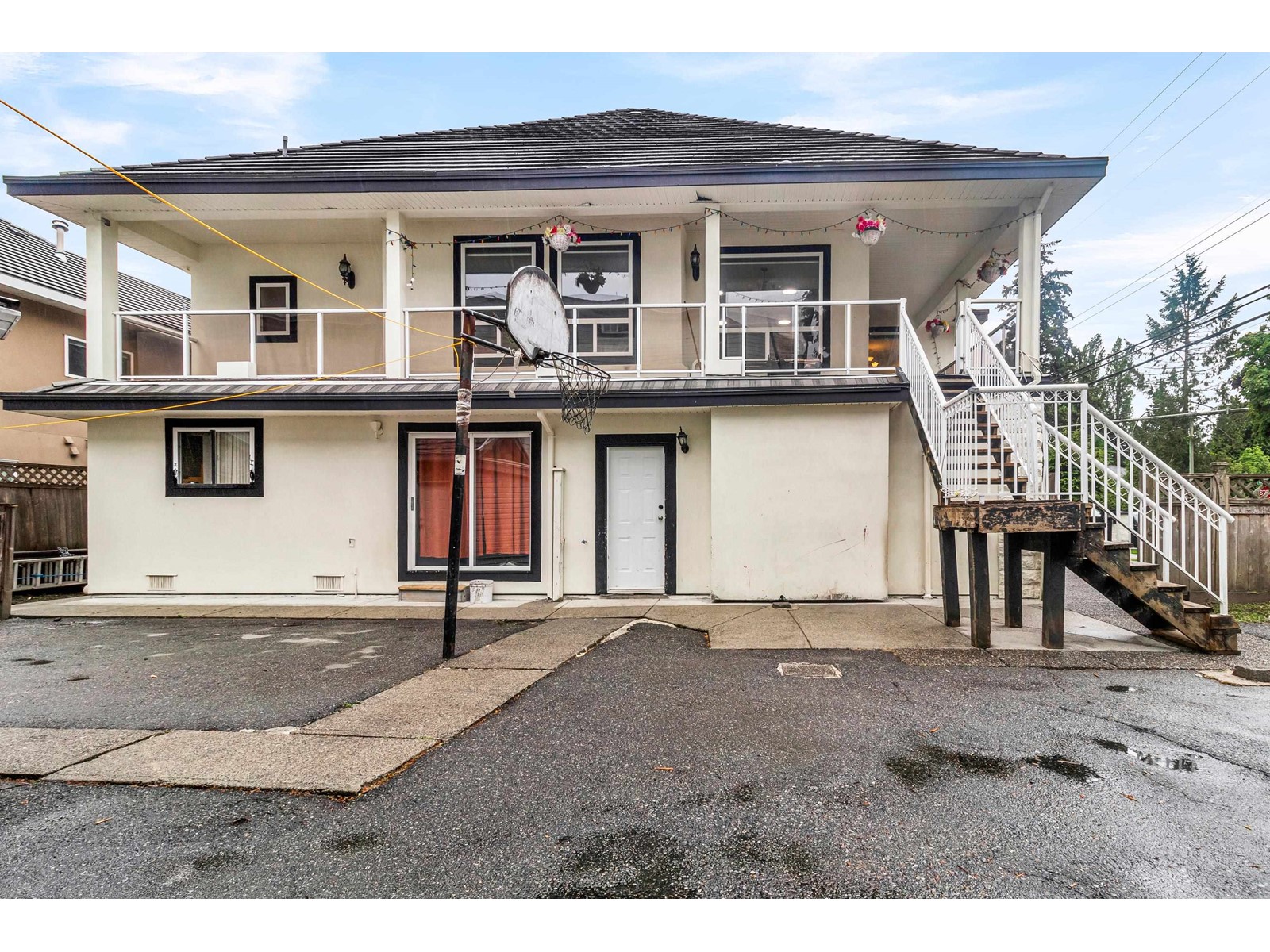 13015 68 Avenue, Surrey, British Columbia  V3W 2E5 - Photo 2 - R3003785