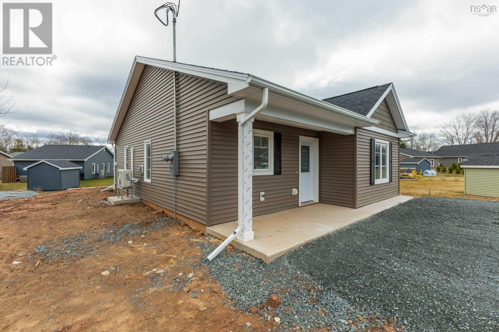Property at 51 Amelia Avenue image 4