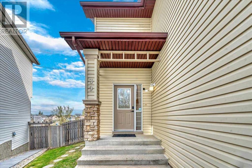 39 Everstone Rise Sw, Calgary, Alberta  T2Y 4J8 - Photo 2 - A2219560