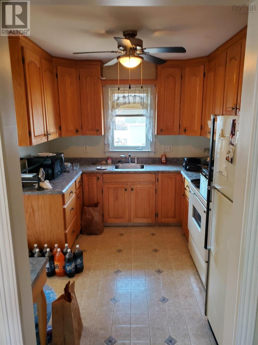 3 Fury Drive, Dartmouth, Nova Scotia  B3A 4Y1 - Photo 7 - 202511031