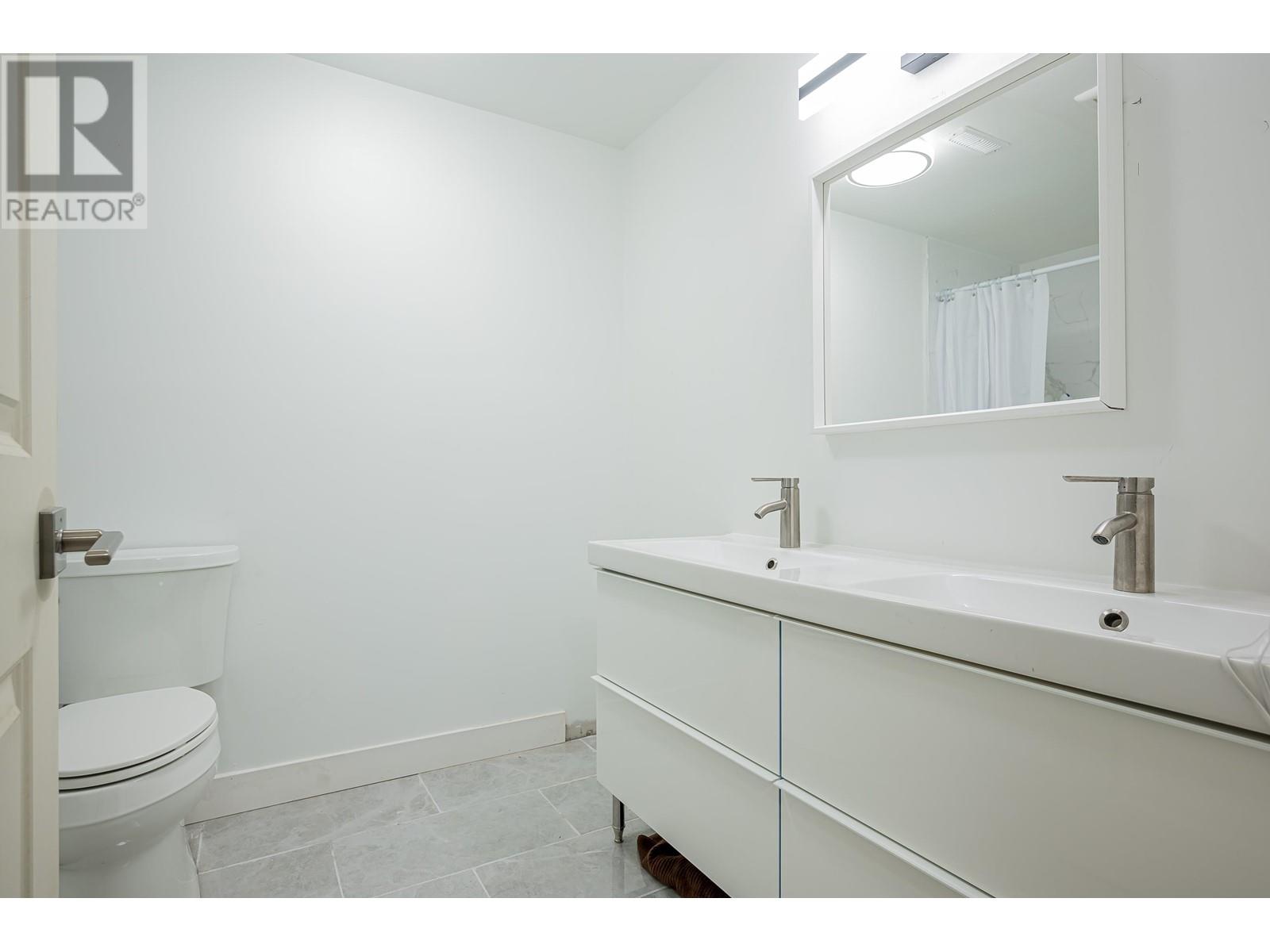 4814 Fernglen Drive, Burnaby, British Columbia  V5G 3V7 - Photo 22 - R2981740
