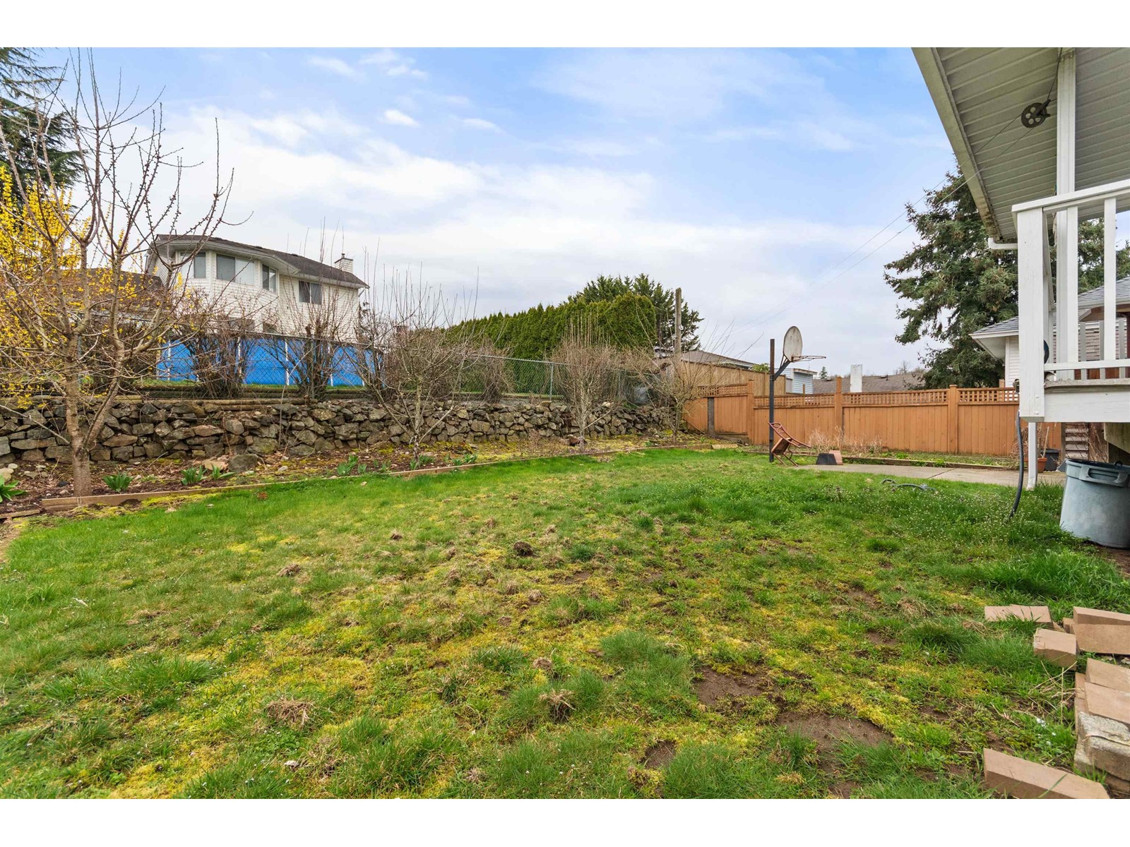 32110 Rogers Avenue, Abbotsford, British Columbia  V2T 5B7 - Photo 10 - R3003646