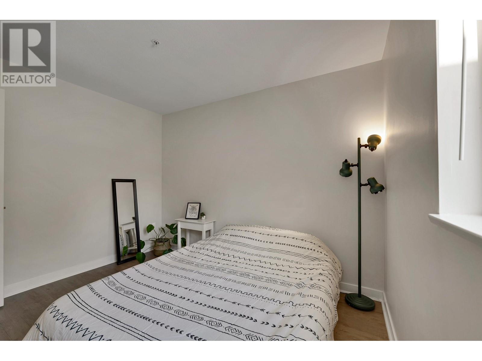 Property at A208 40100 WILLOW CRESCENT image 3