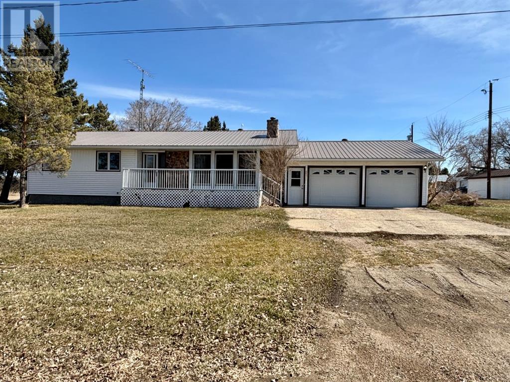 105 3 Street, Cadogan, Alberta  T0B 0T0 - Photo 1 - A2212144