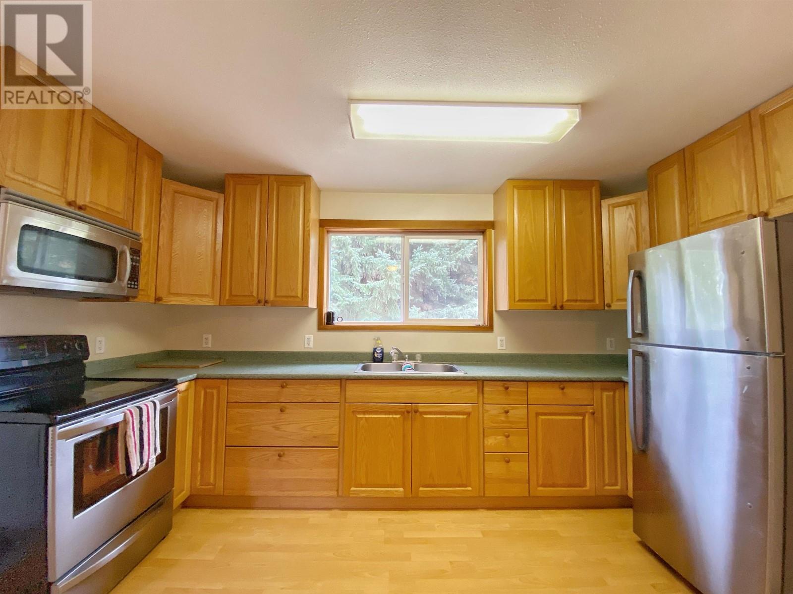 1555 Walker Road, Hazelton, British Columbia  V0J 2J1 - Photo 3 - R3004601