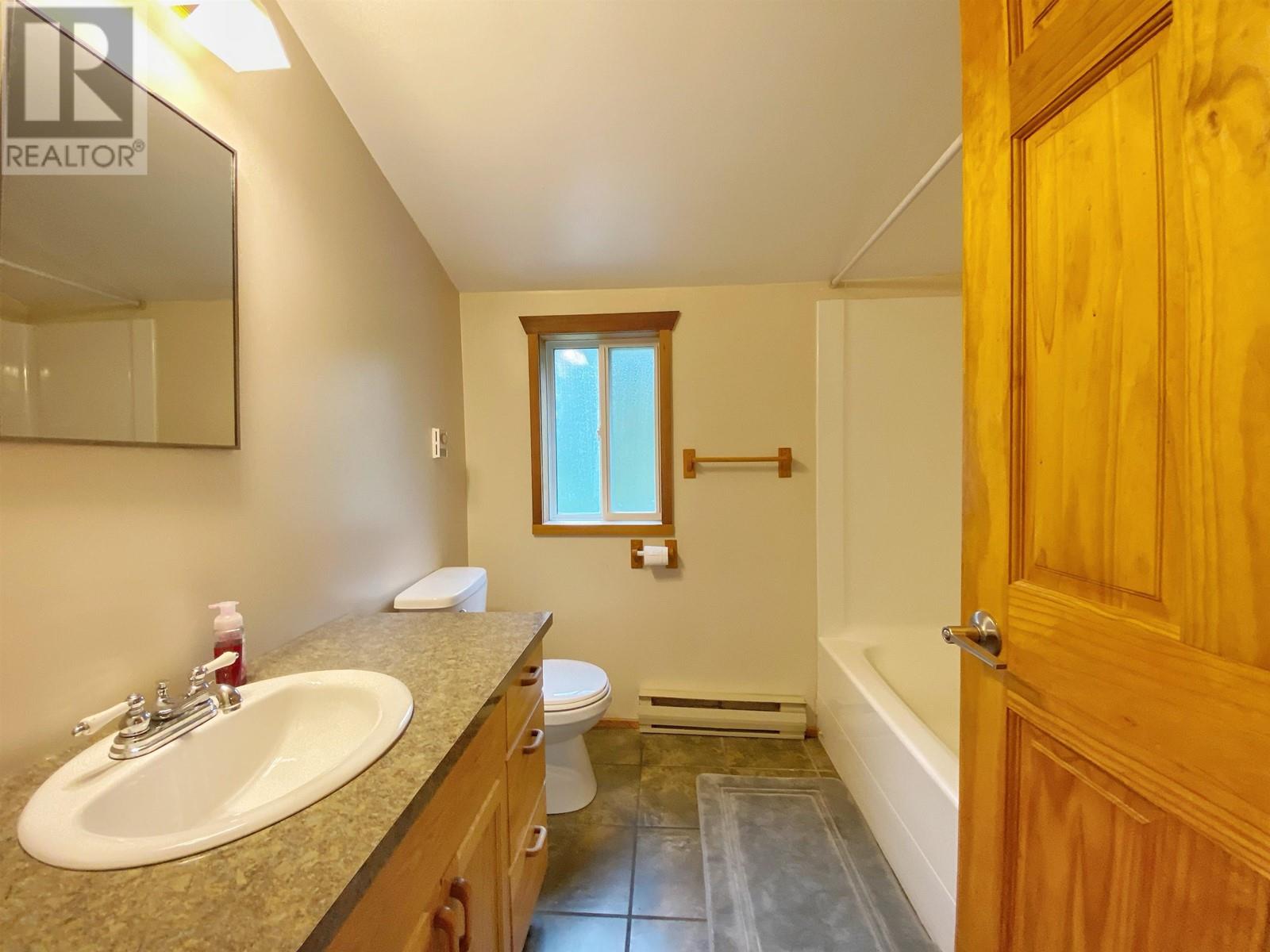 1555 Walker Road, Hazelton, British Columbia  V0J 2J1 - Photo 7 - R3004601
