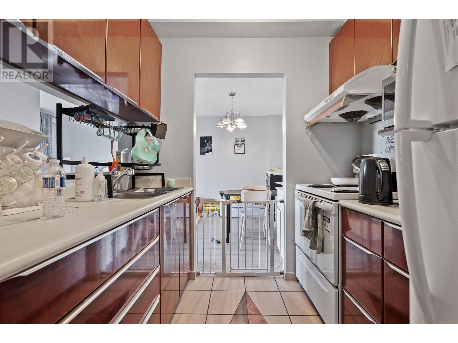 407 8120 Colonial Drive, Richmond, British Columbia  V7C 4V2 - Photo 7 - R3004514