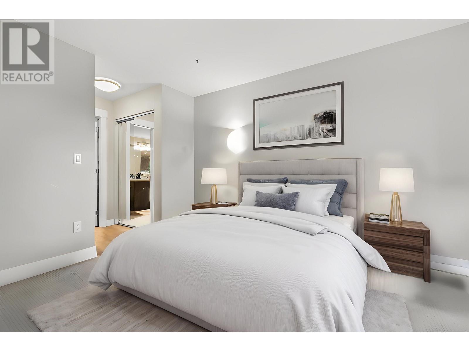 302 55 Eighth Avenue, New Westminster, British Columbia  V3L 0E8 - Photo 1 - R3004525