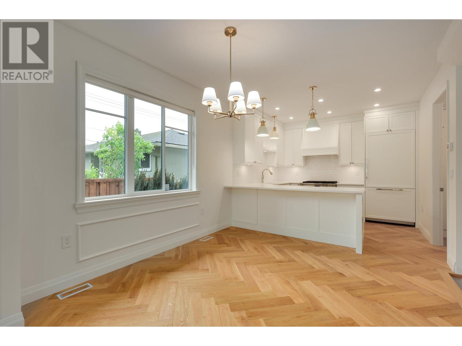 259 E 23rd Street, North Vancouver, British Columbia  V7L 3E4 - Photo 5 - R3004533