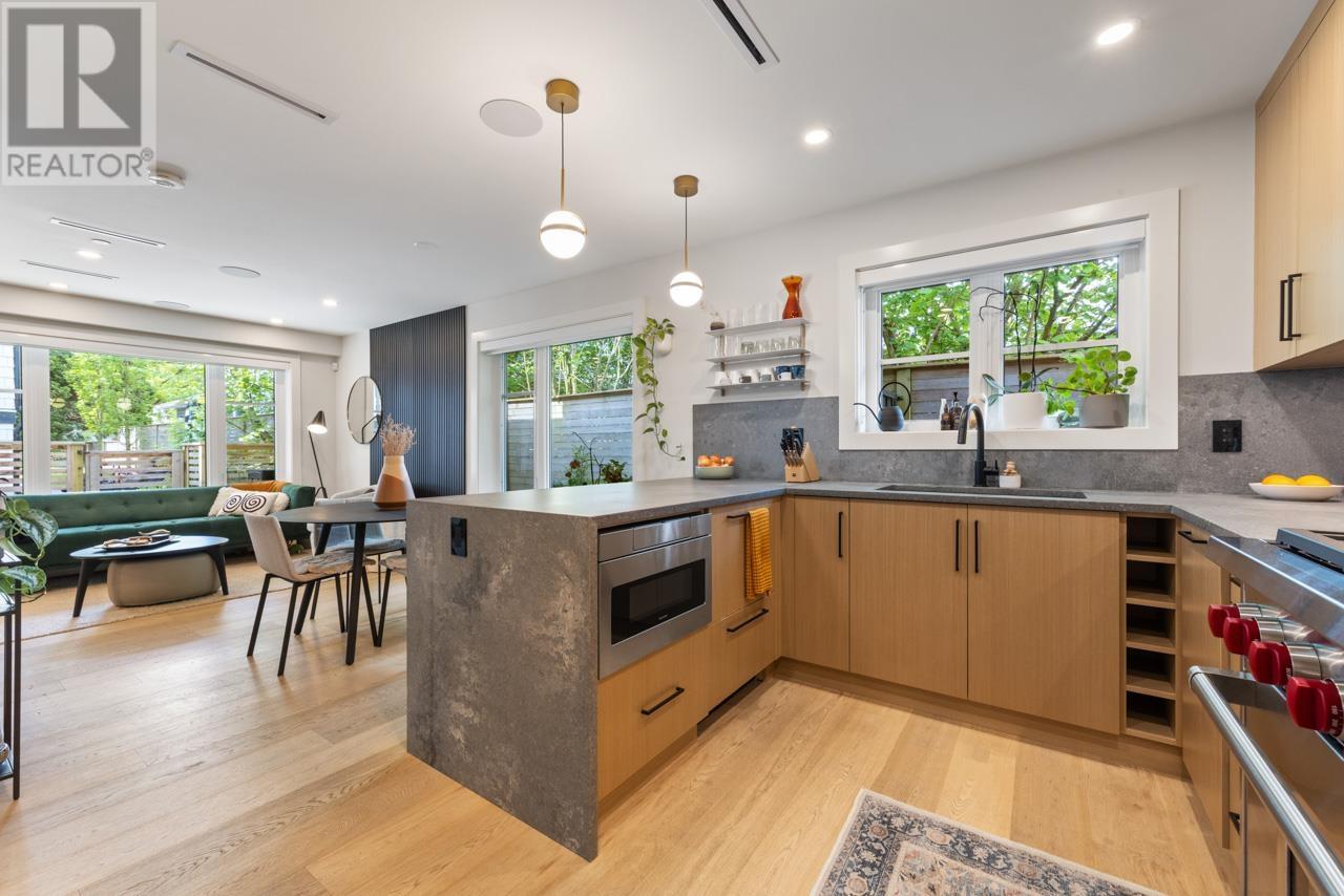 1827 W 15th Avenue, Vancouver, British Columbia  V6J 2K9 - Photo 12 - R3004543