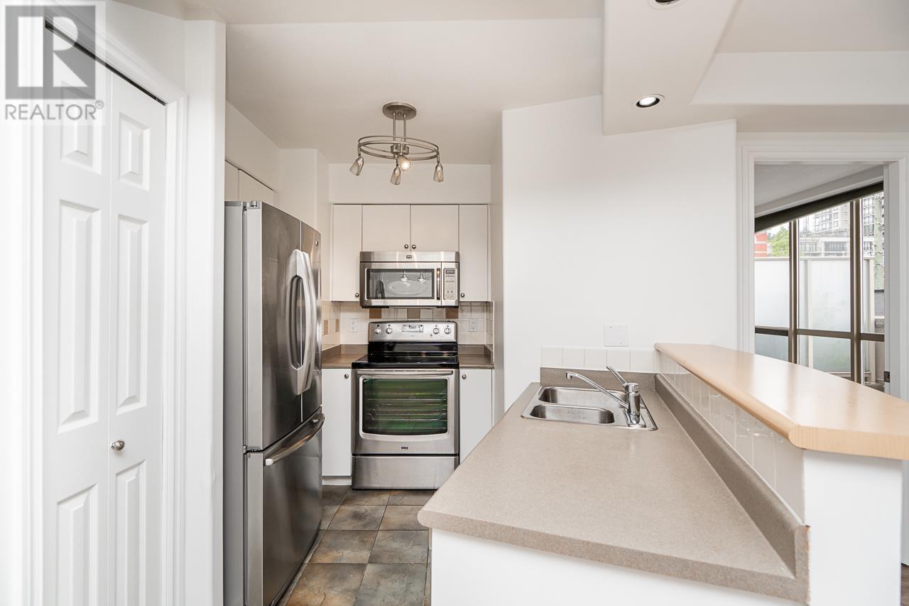 401 680 Clarkson Street, New Westminster, British Columbia  V3M 6X9 - Photo 9 - R3004554
