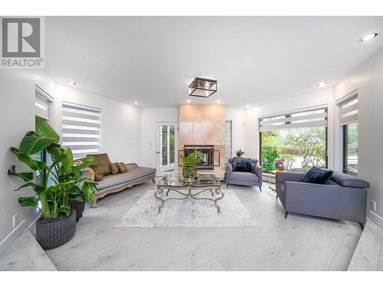 1280 Marsden Court, Burnaby, British Columbia  V5A 3N3 - Photo 4 - R3004587
