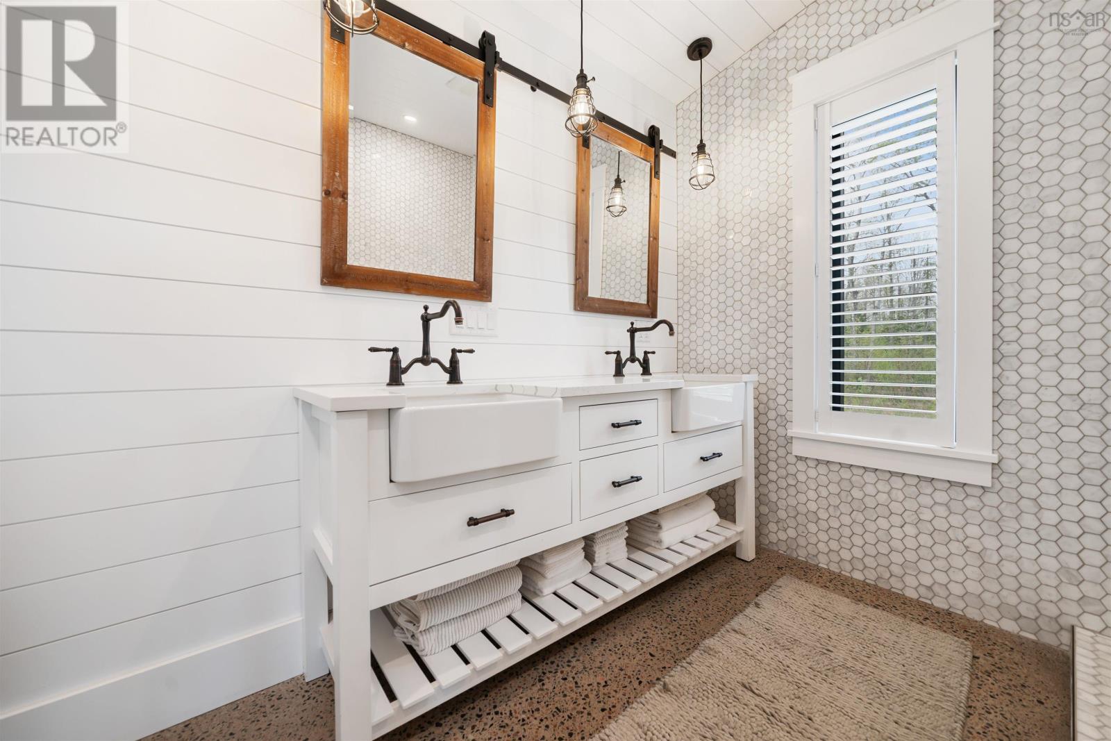 158 Blackberry Lane, Mattatall Lake, Nova Scotia  B0M 1Z0 - Photo 40 - 202511635