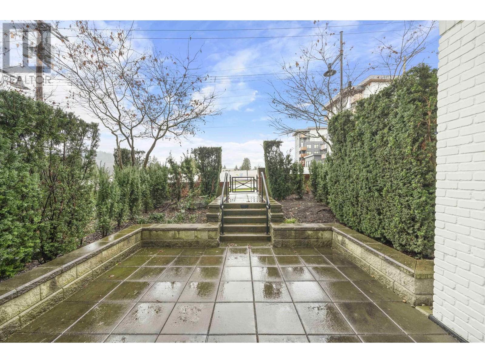 106 618 Como Lake Avenue, Coquitlam, British Columbia  V3J 0G1 - Photo 8 - R3004573