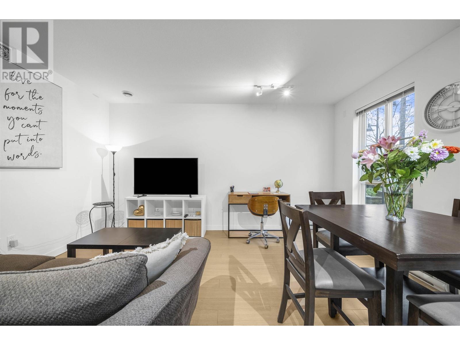 106 618 Como Lake Avenue, Coquitlam, British Columbia  V3J 0G1 - Photo 5 - R3004573