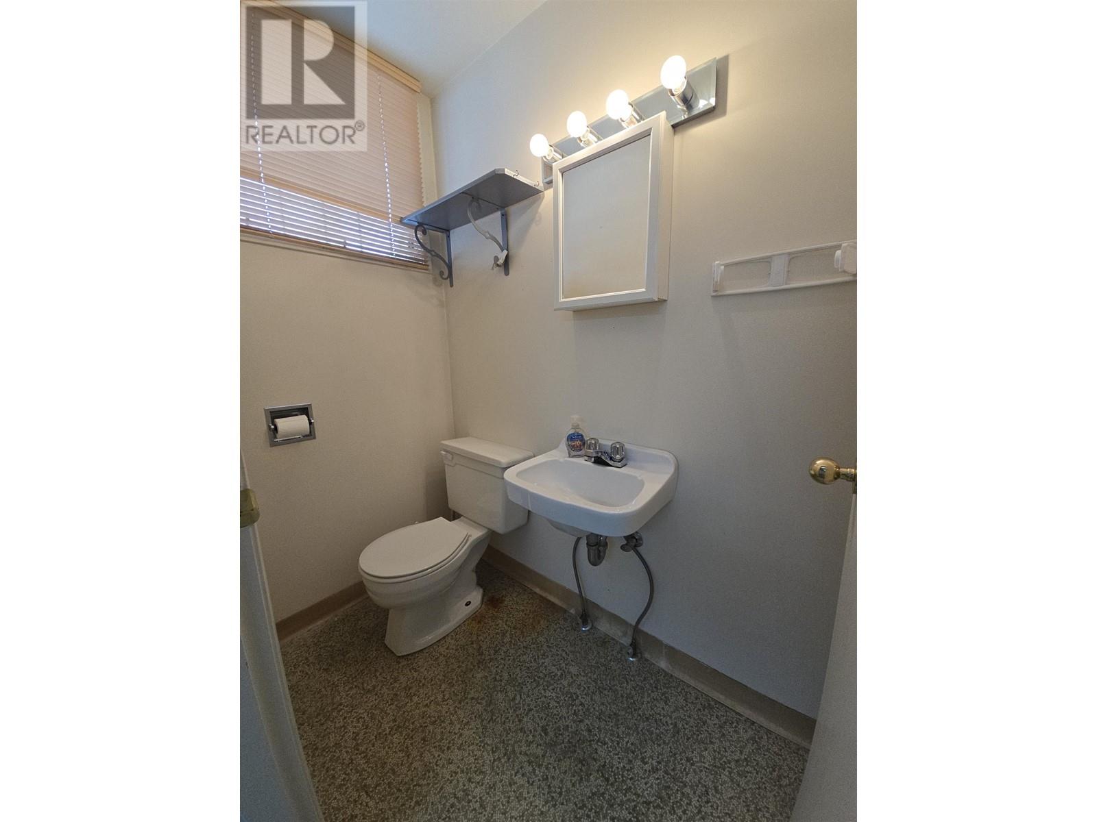 337 St Laurent Avenue, Quesnel, British Columbia  V2J 2E1 - Photo 9 - C8069332