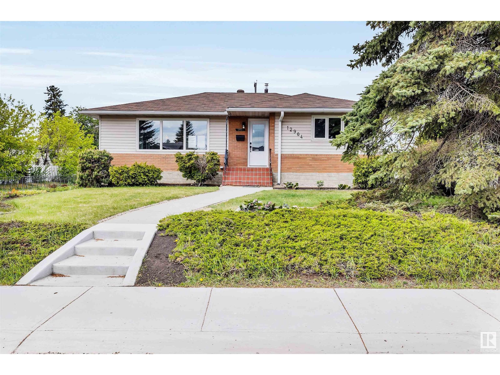 12904 95A ST NW, Edmonton, Alberta