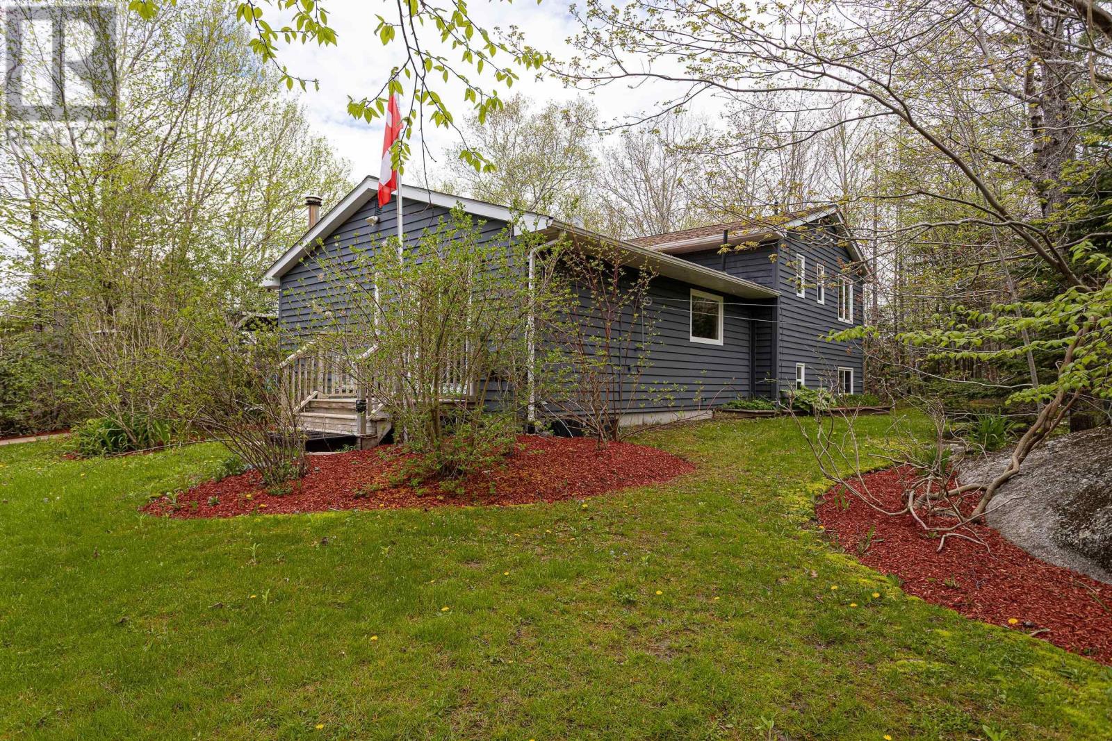 21 Stillwater Lake Drive, Stillwater Lake, Nova Scotia  B3Z 1H7 - Photo 3 - 202511632