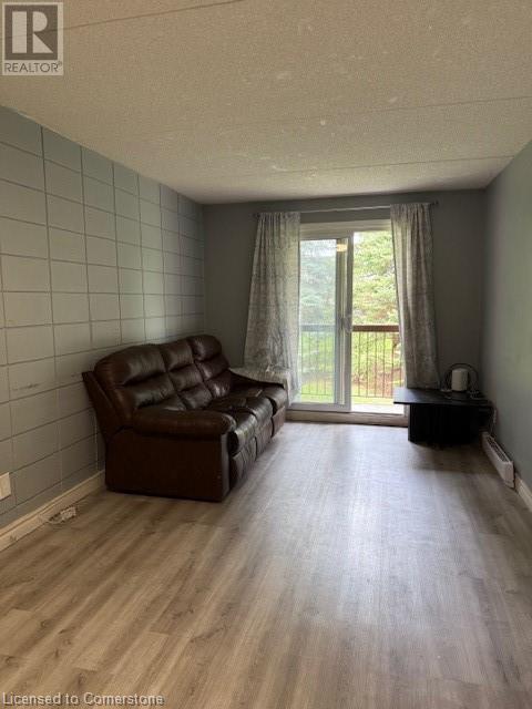 30 Hickory Street Unit# 111, Waterloo, Ontario  N2J 4L4 - Photo 4 - 40730565