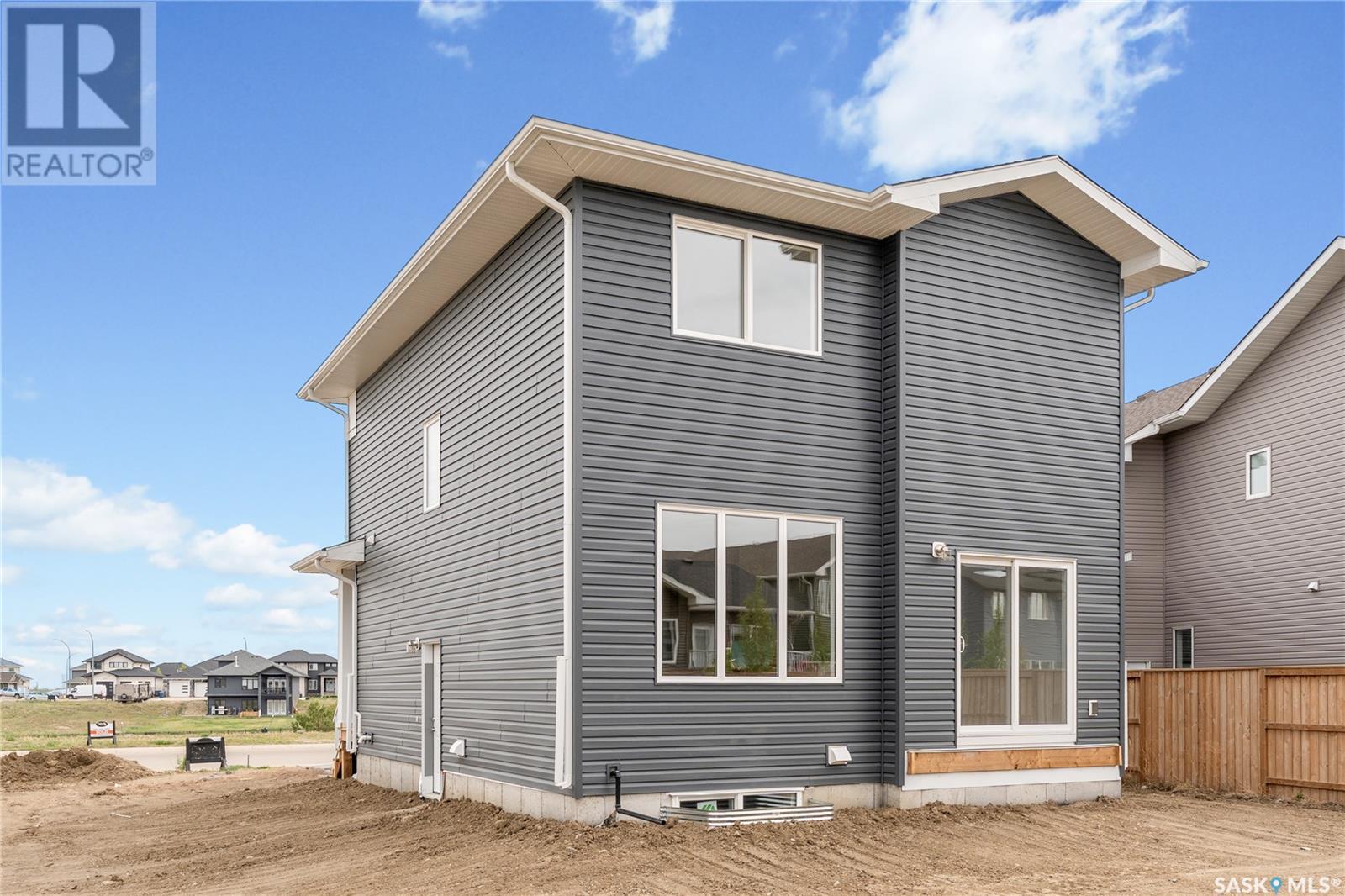 1037 3rd Street N, Martensville, Saskatchewan  S0K 2T1 - Photo 45 - SK006479