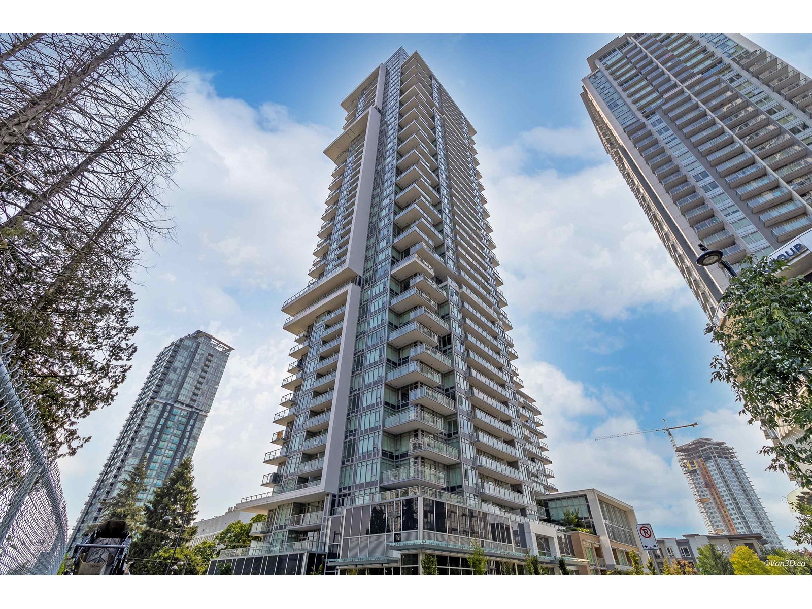 2911 13350 Central Avenue, Surrey, British Columbia  V3T 0S1 - Photo 1 - R3004649