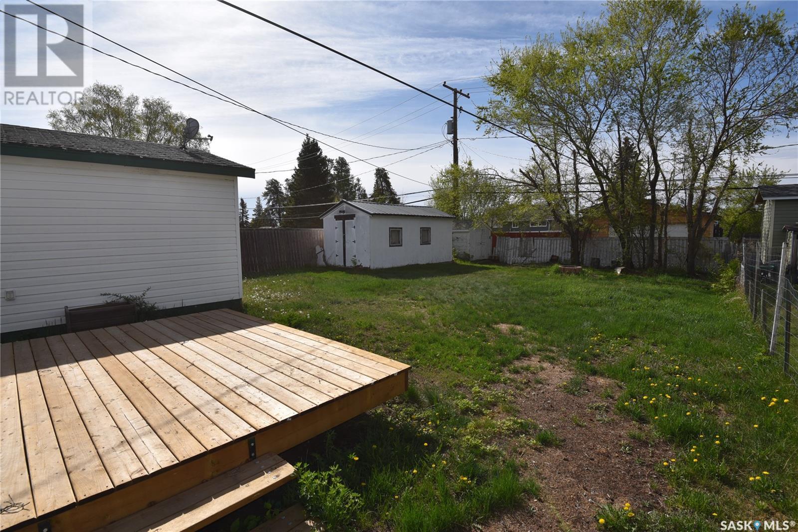 610 6th Avenue W, Nipawin, Saskatchewan  S0E 1E0 - Photo 29 - SK002706