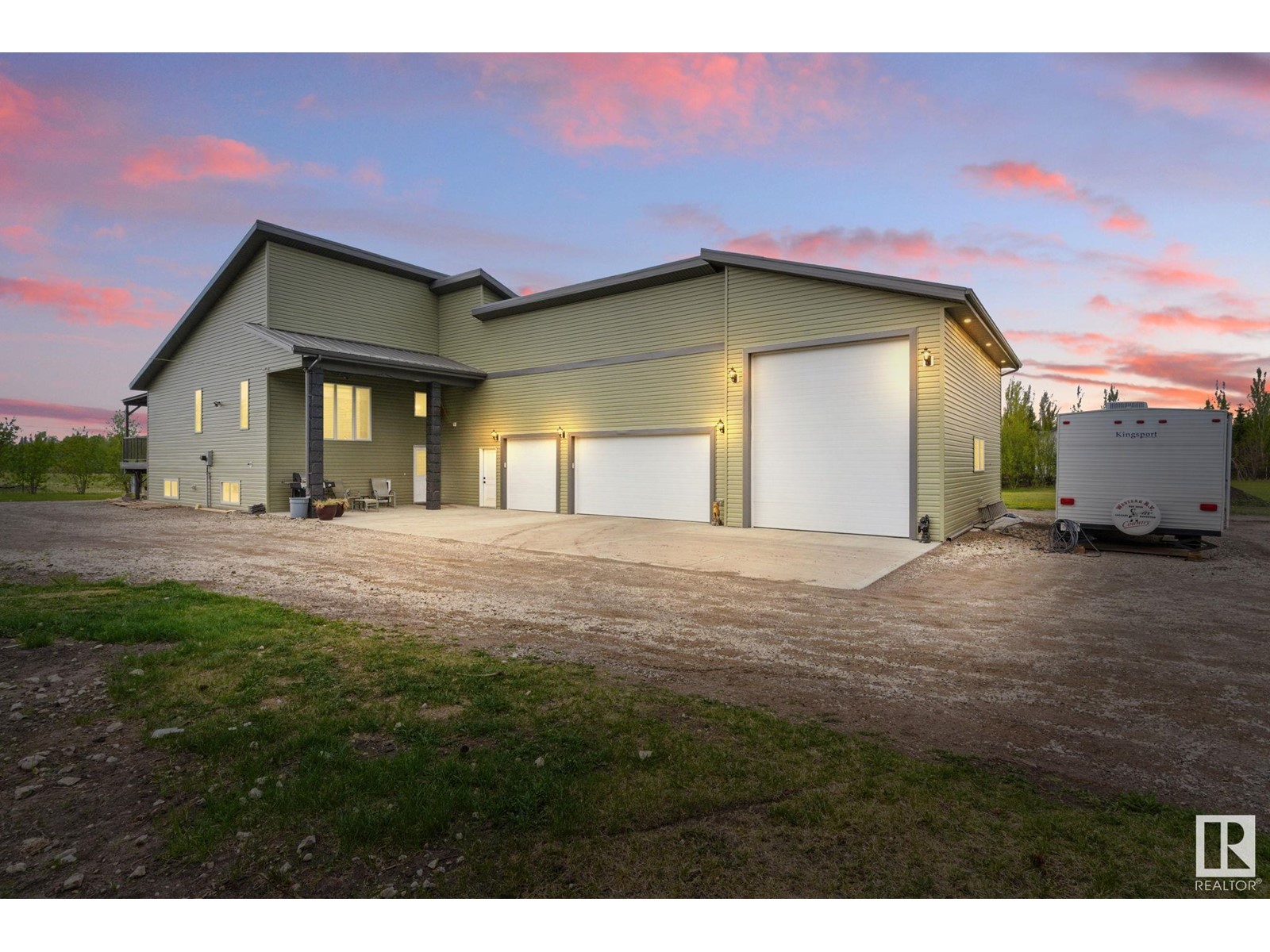 Property at 52156 RGE ROAD 223 image 1