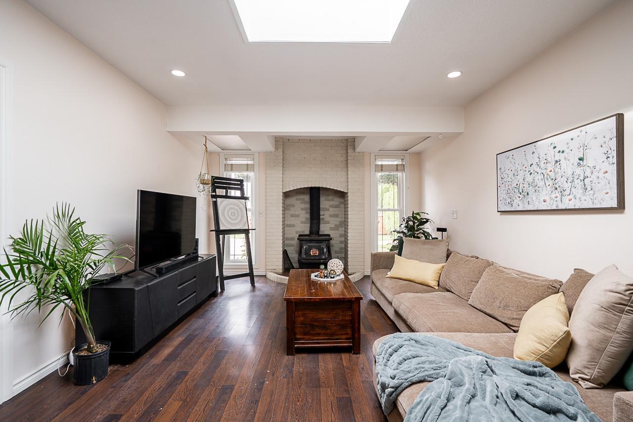 2 46338 Mccaffrey Boulevard, Chilliwack Proper South, Chilliwack, British Columbia  V2P 1E1 - Photo 6 - R3004500