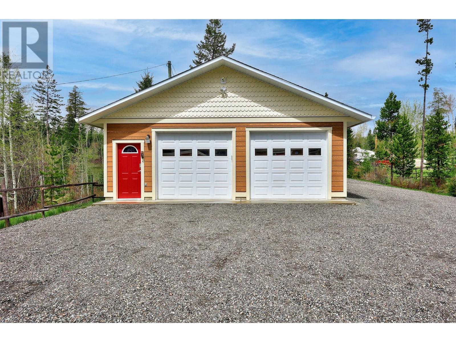 3848 Rainbow/3861 Water St Drive, Kamloops, British Columbia  V1S 1Y8 - Photo 3 - 10348610