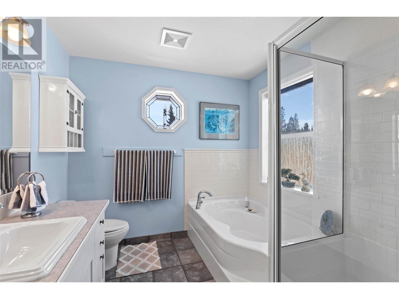 3848 Rainbow/3861 Water St Drive, Kamloops, British Columbia  V1S 1Y8 - Photo 24 - 10348610