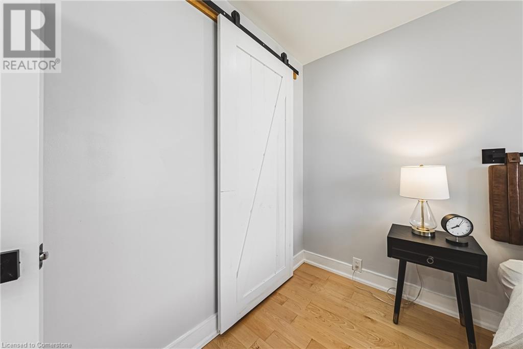 2016 Barton Street E, Hamilton, Ontario  L8H 2Y8 - Photo 13 - 40728887