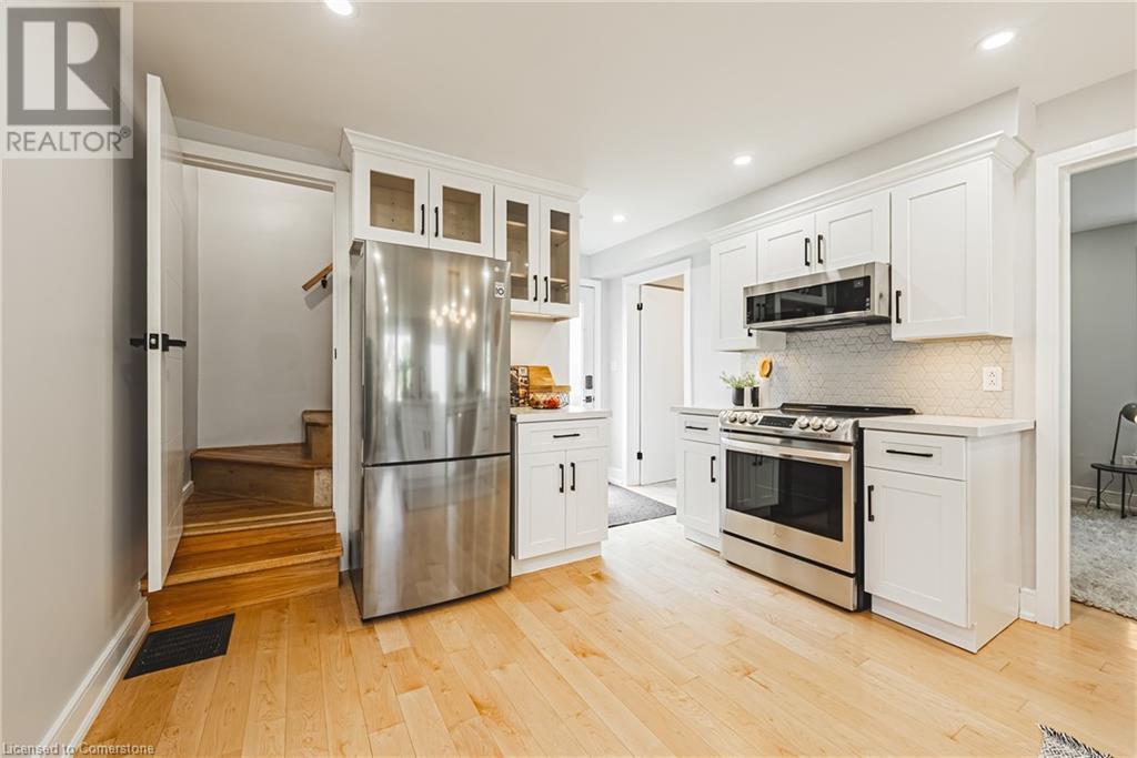 2016 Barton Street E, Hamilton, Ontario  L8H 2Y8 - Photo 8 - 40728887